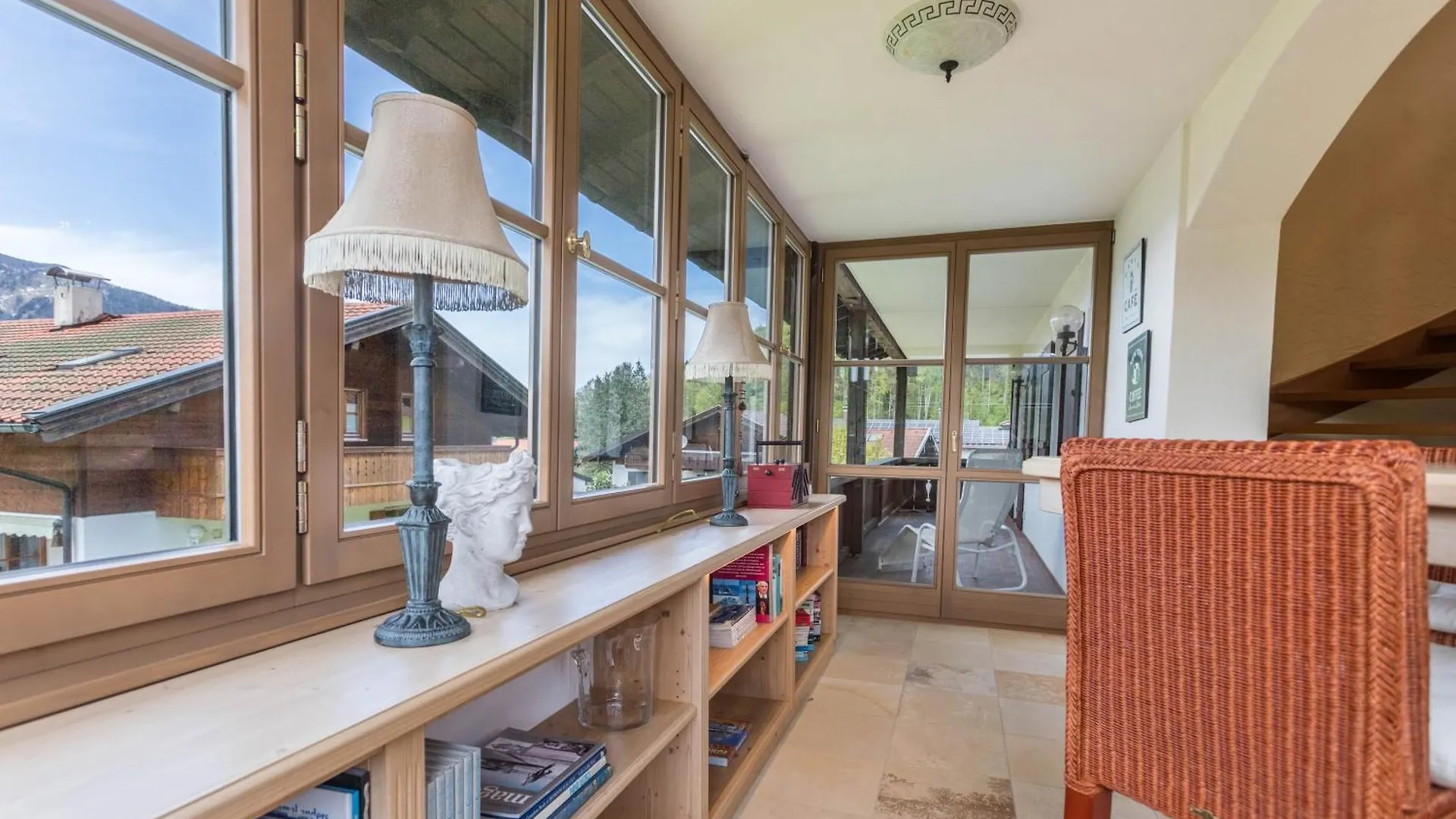 Grosses Ferienhaus Mit Bergblick Unterwoessen Holiday home