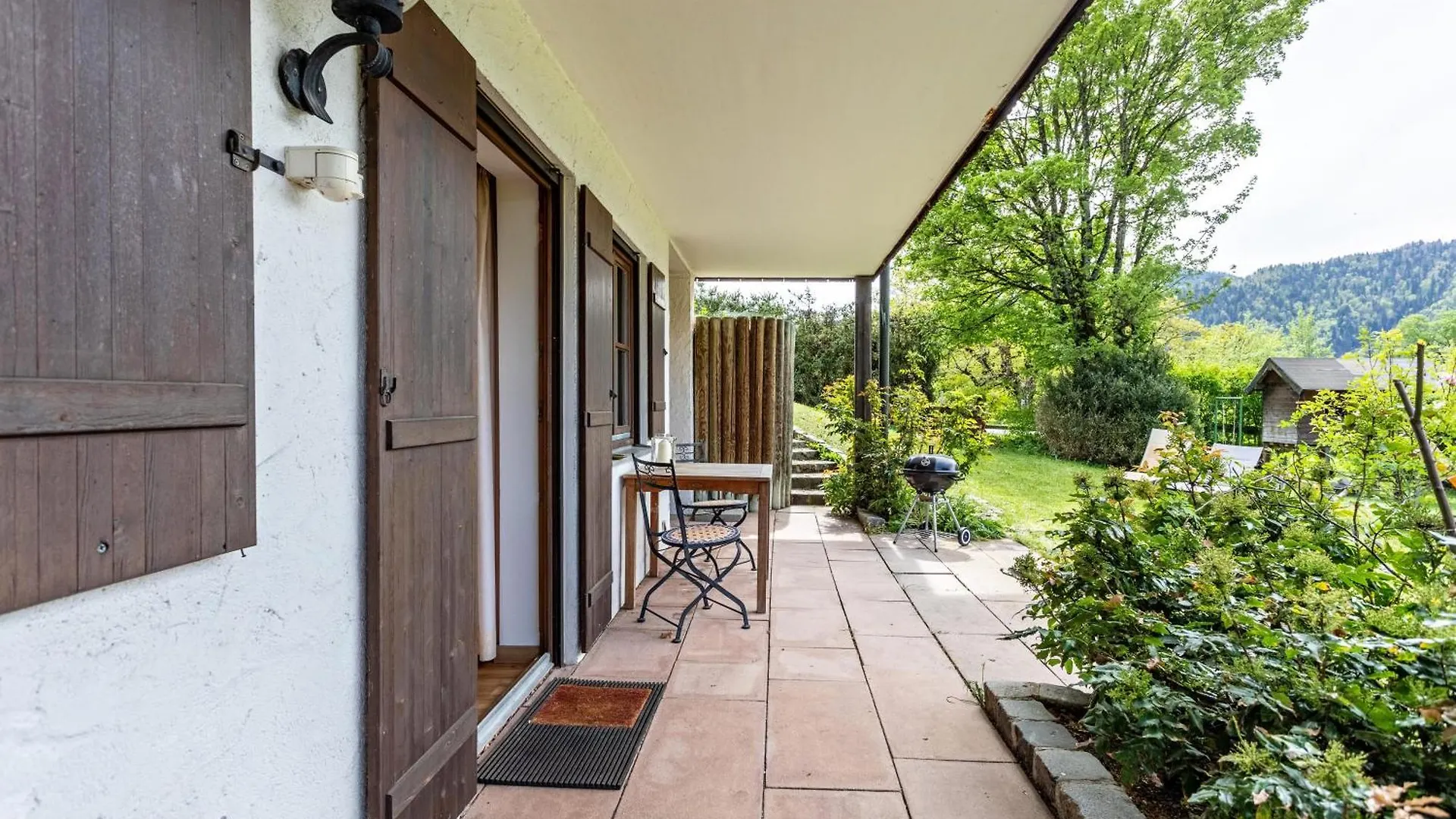 Holiday home Grosses Ferienhaus Mit Bergblick Unterwoessen Germany