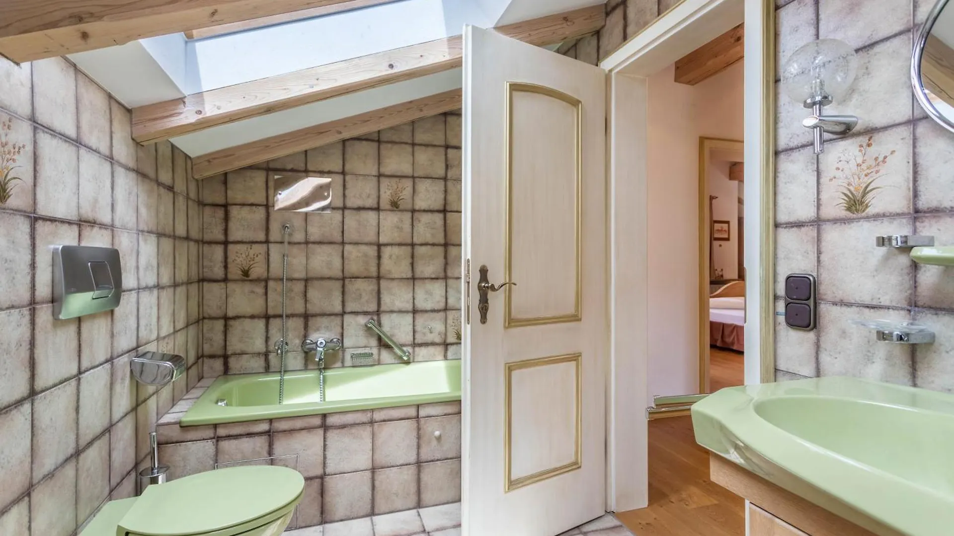 Grosses Ferienhaus Mit Bergblick Unterwoessen Holiday home